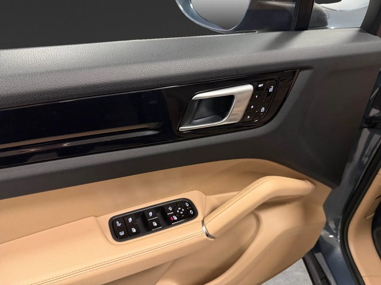 Porsche Cayenne bild 9