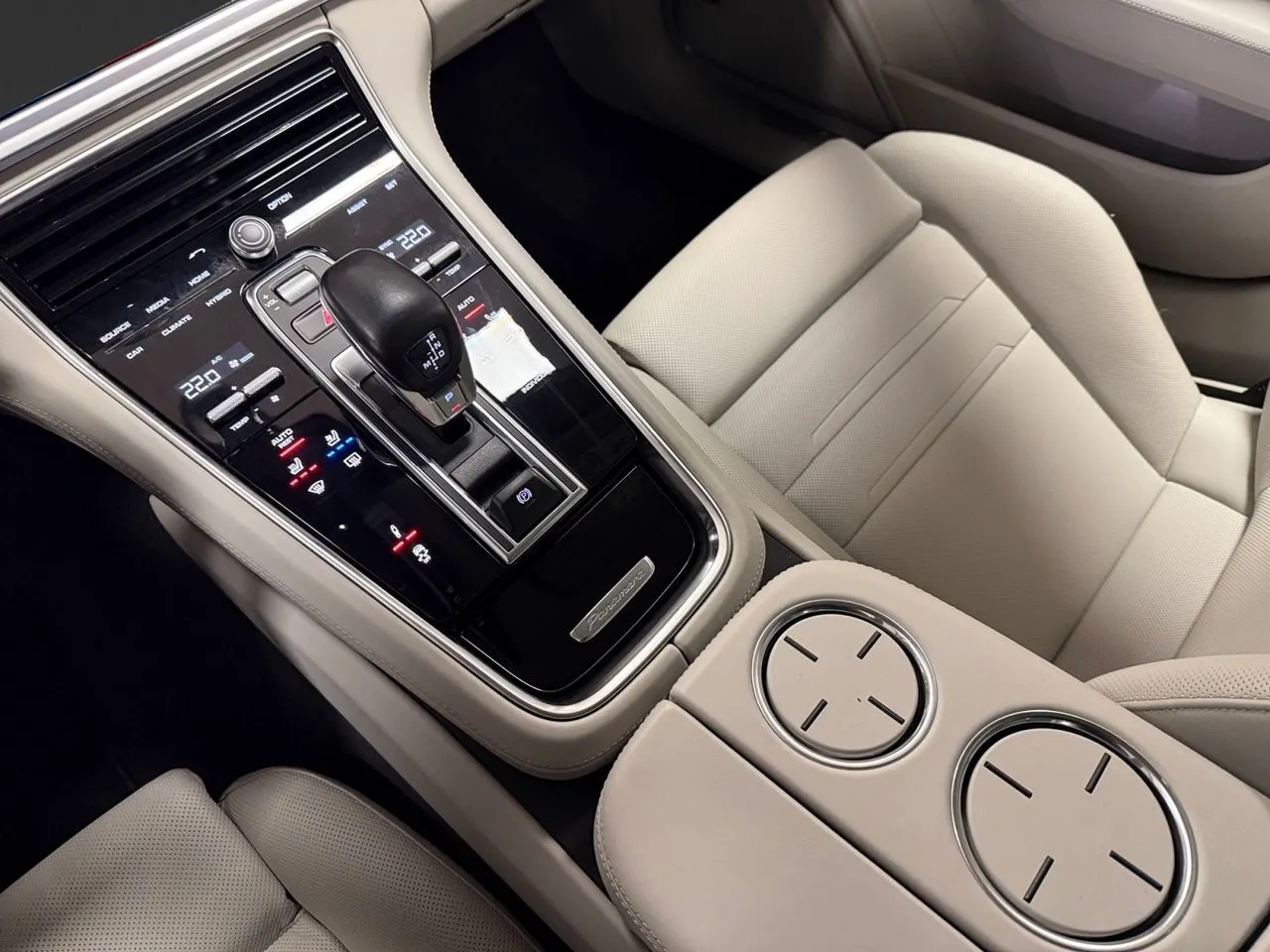 Porsche Panamera bild 14