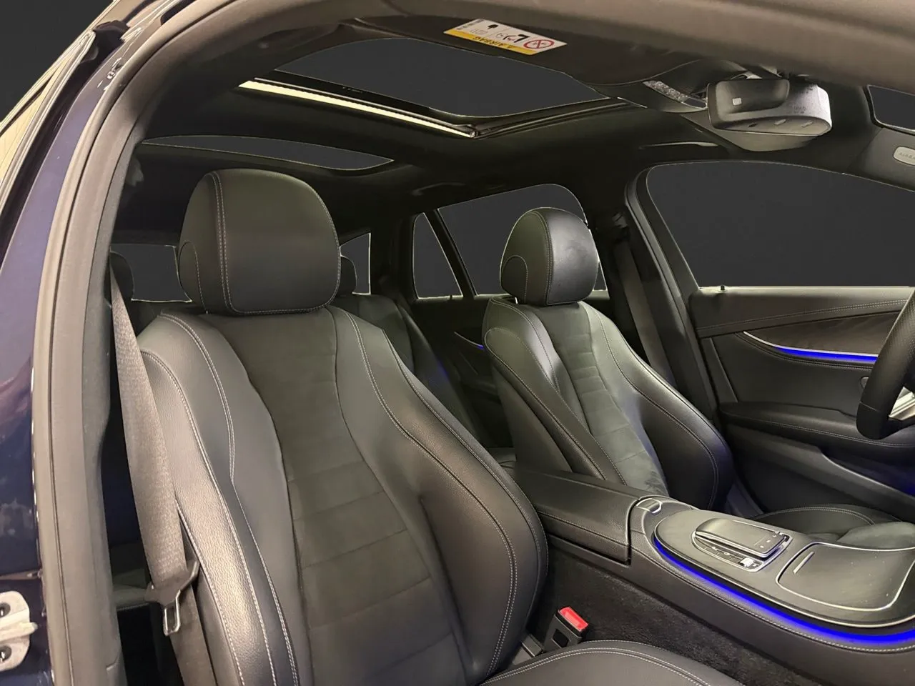 Mercedes E300 bild 11