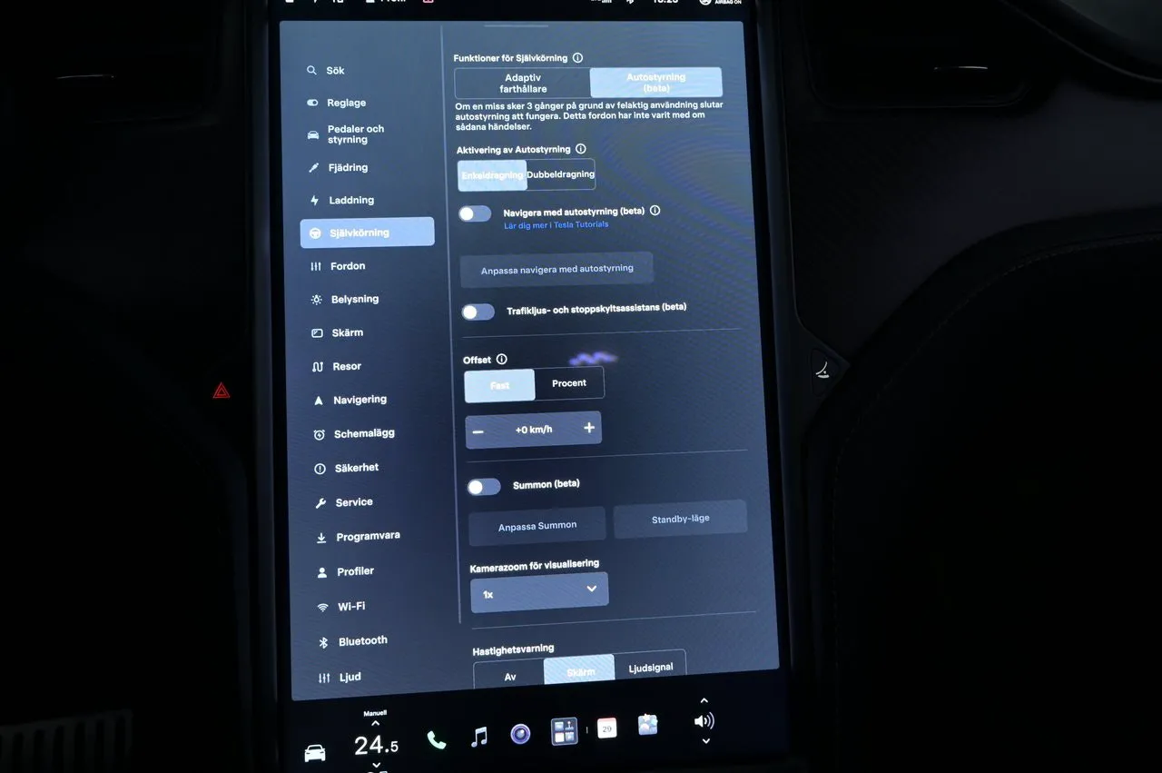 Tesla Model X bild 13
