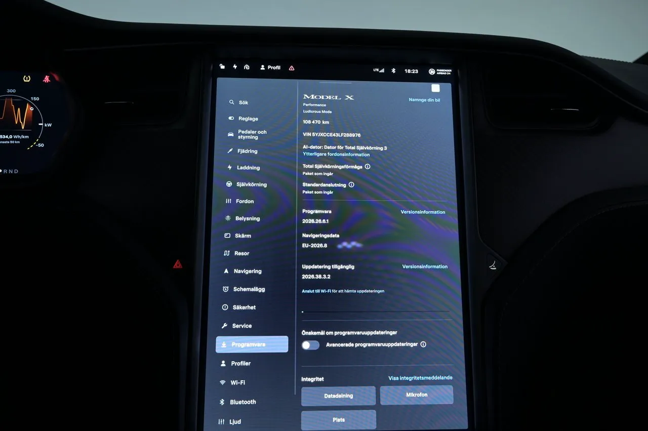 Tesla Model X bild 12