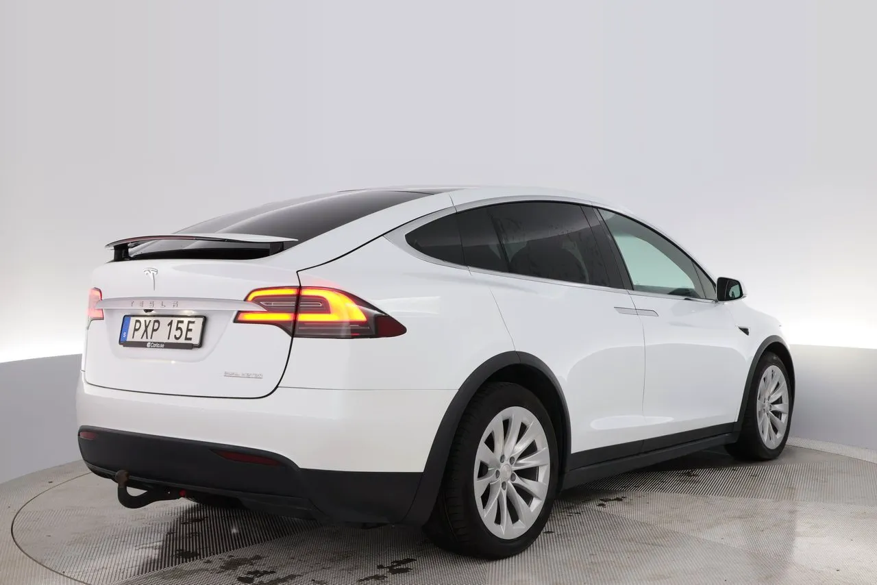 Tesla Model X bild 5