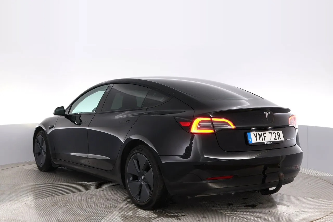 Tesla Model 3 bild 4