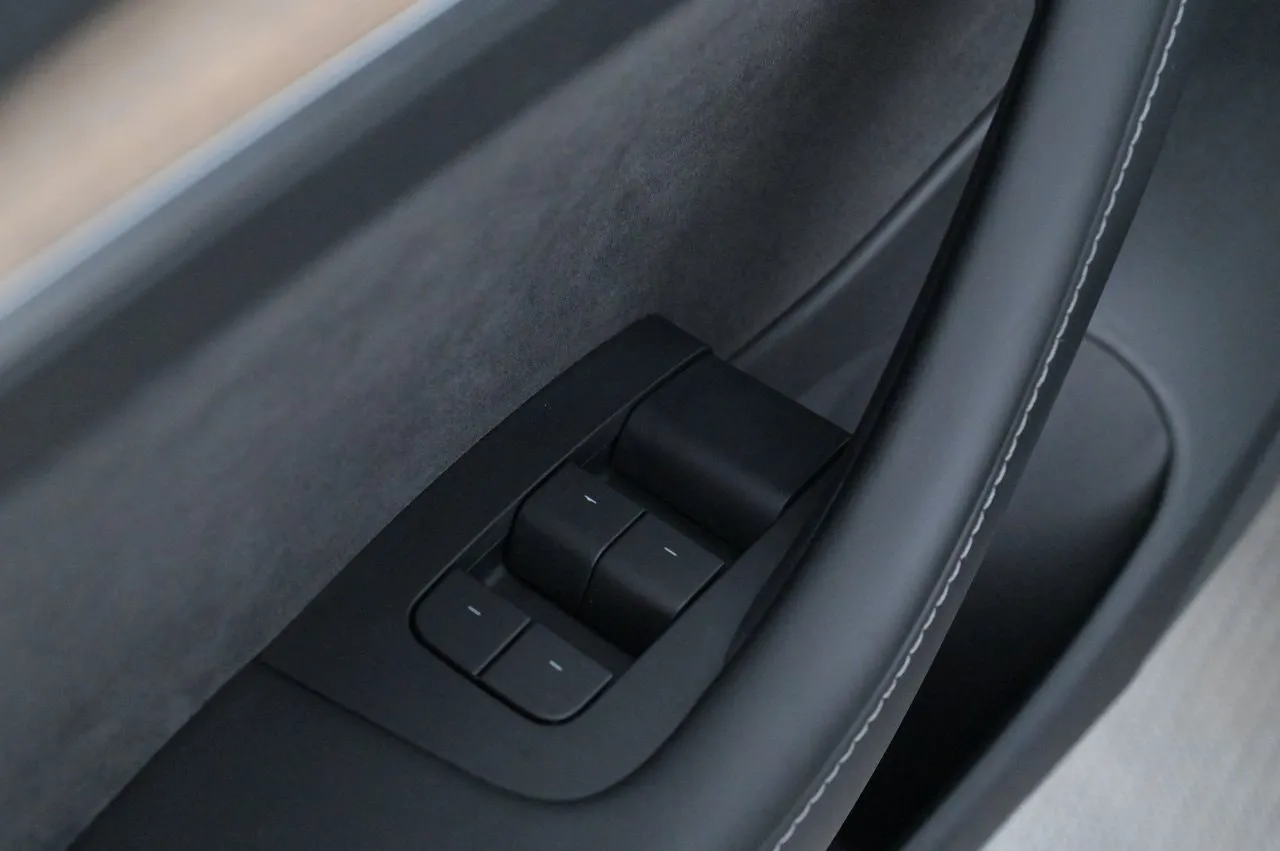 Tesla Model 3 bild 10