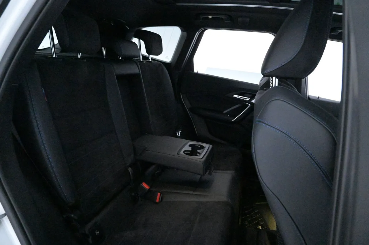 BMW iX1 bild 21