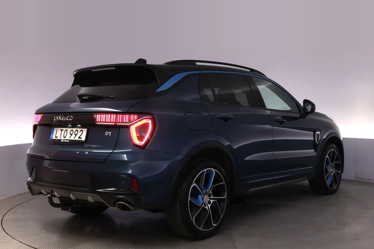 Lynk & Co 01 bild 5