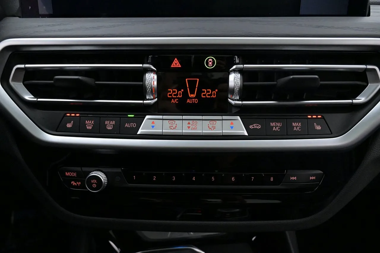 BMW iX3 bild 20