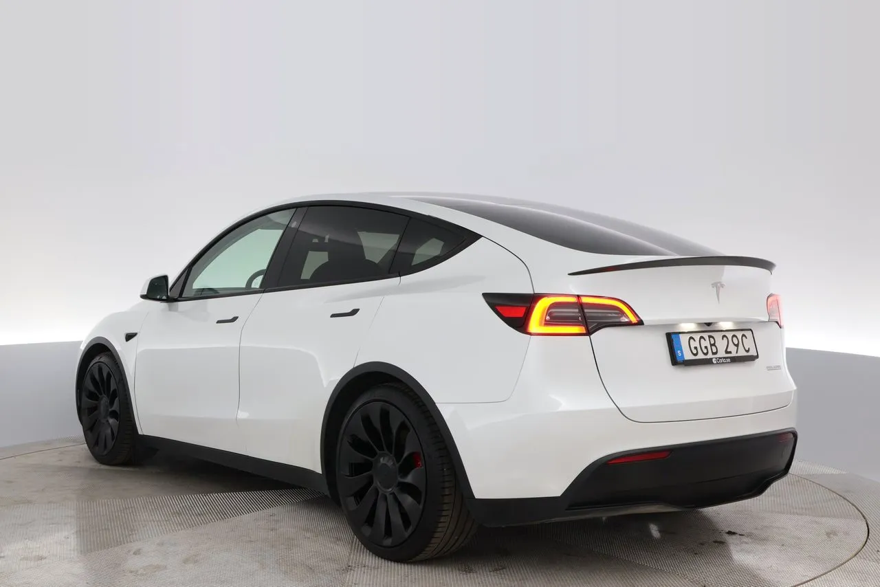 Tesla Model Y bild 4
