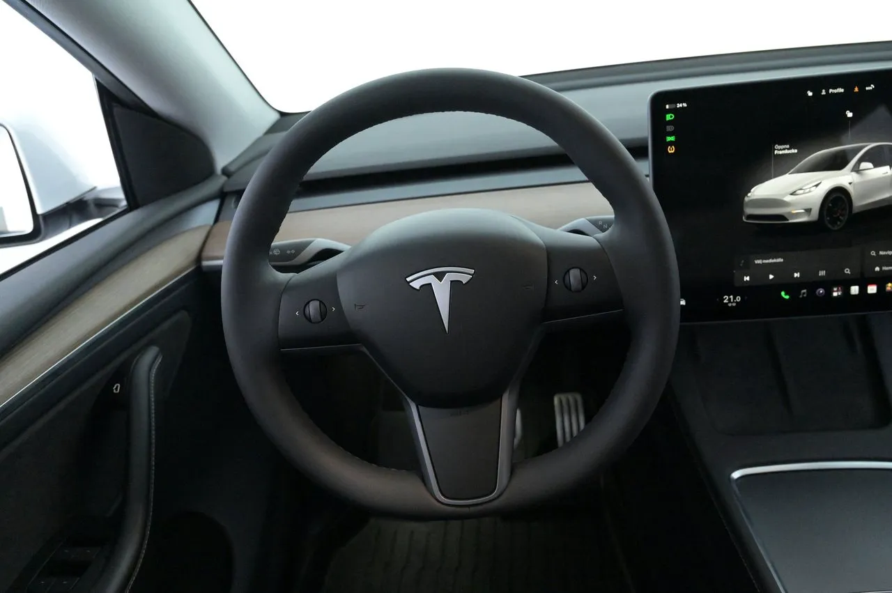 Tesla Model Y bild 7