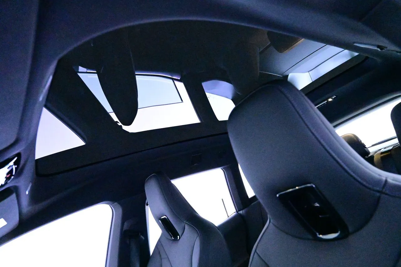 BMW iX bild 24