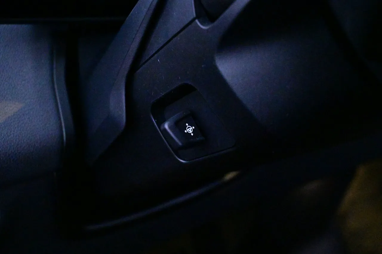 BMW iX bild 8