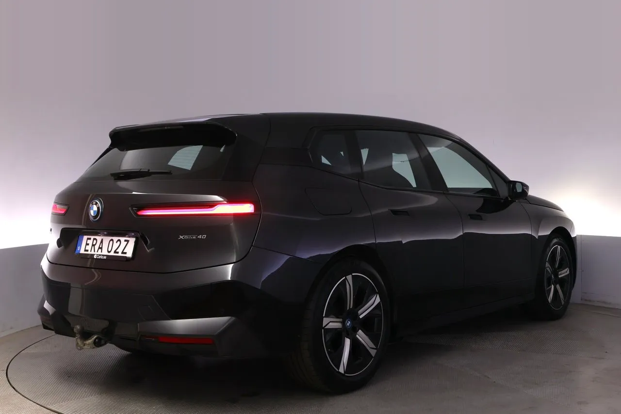 BMW iX bild 5