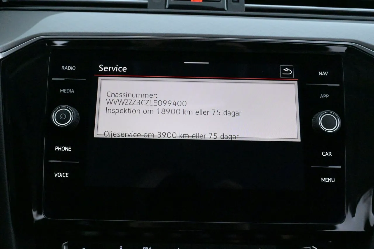 Volkswagen Passat bild 14