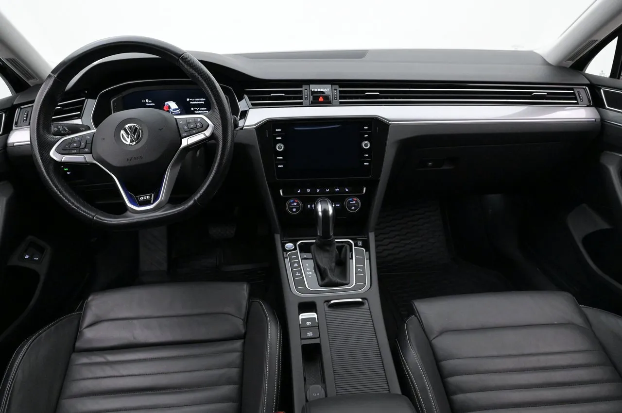 Volkswagen Passat bild 6