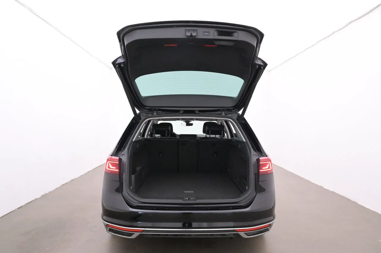 Volkswagen Passat bild 21