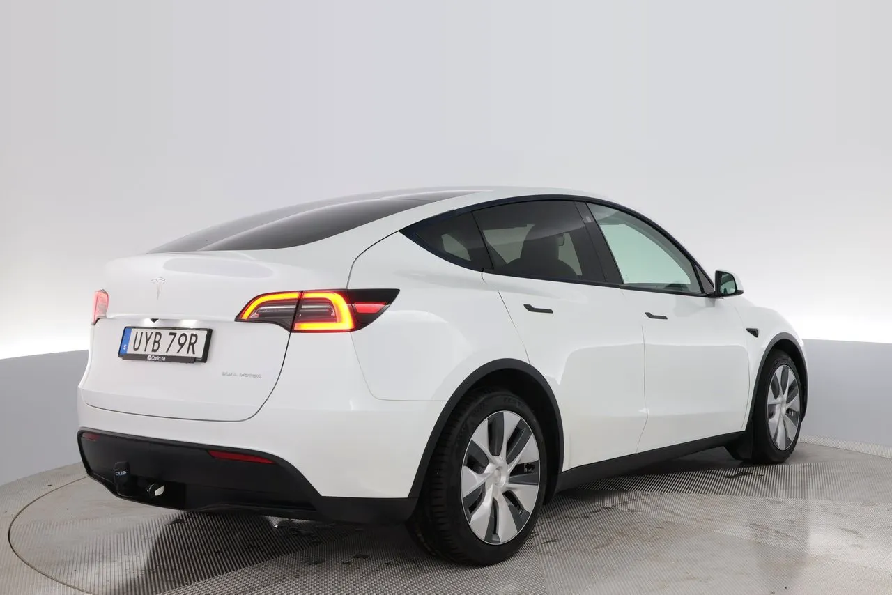 Tesla Model Y bild 5