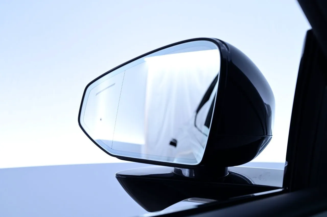 Polestar 4 bild 24