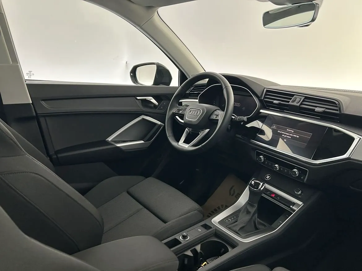 Audi Q3 bild 14