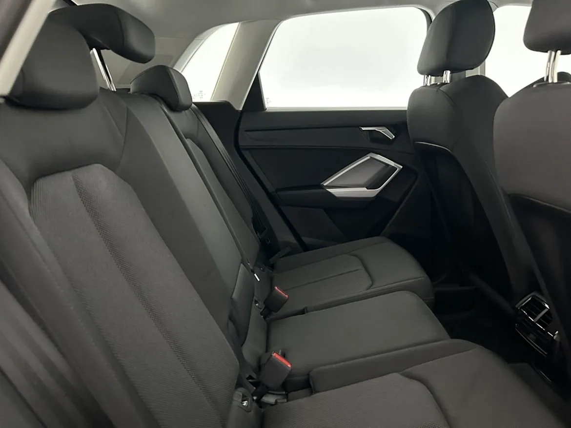 Audi Q3 bild 13