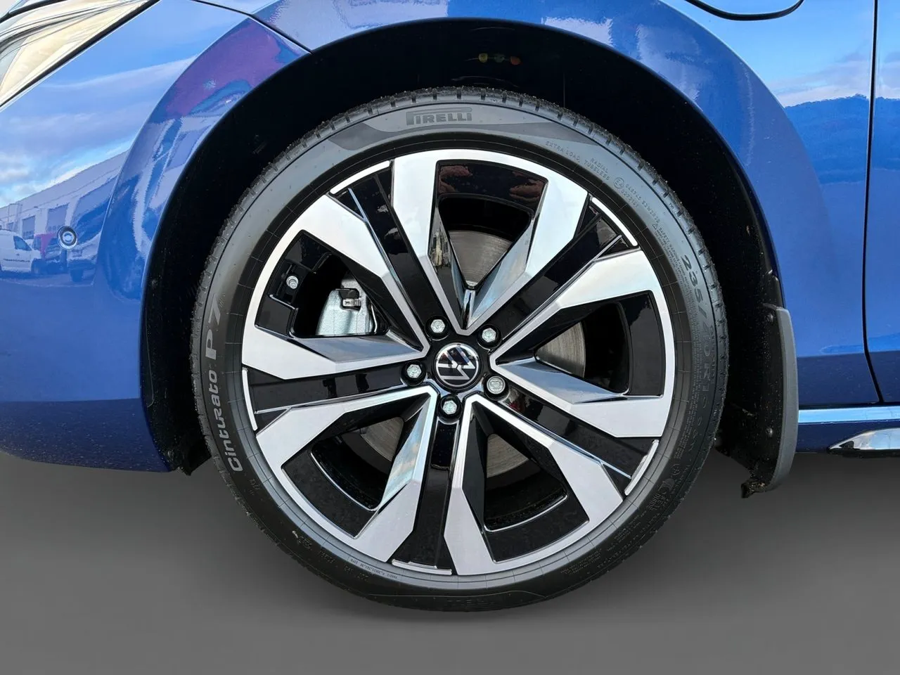 Volkswagen Passat bild 12