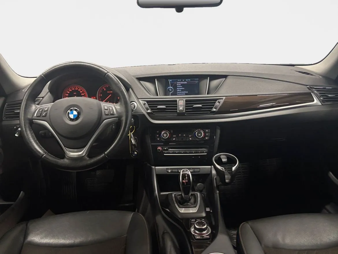 BMW X1 bild 10