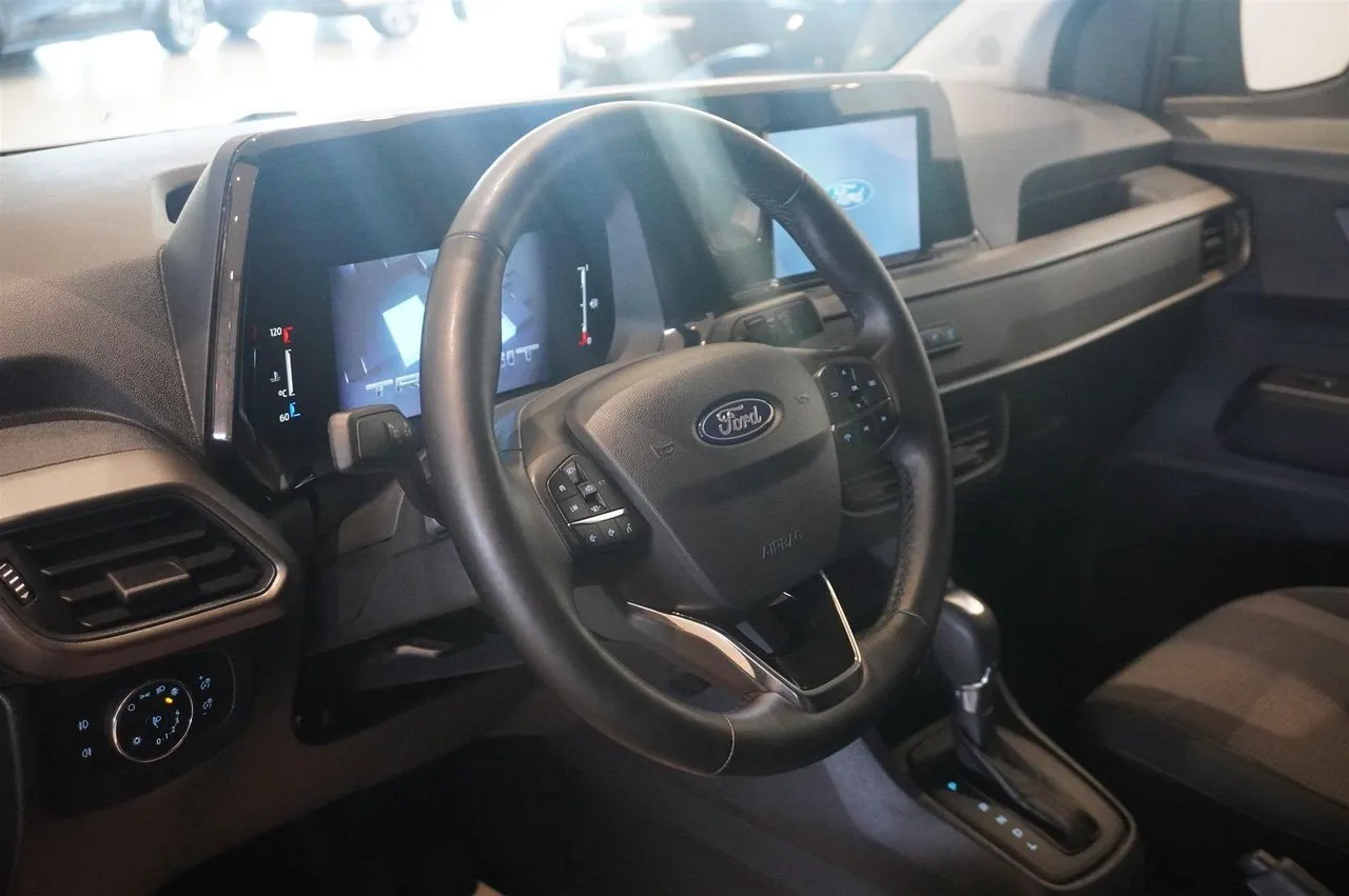 Ford Transit Courier bild 2