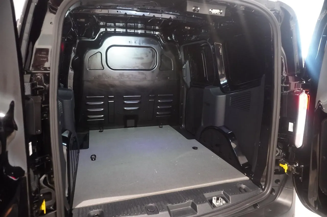 Ford Transit Courier bild 6