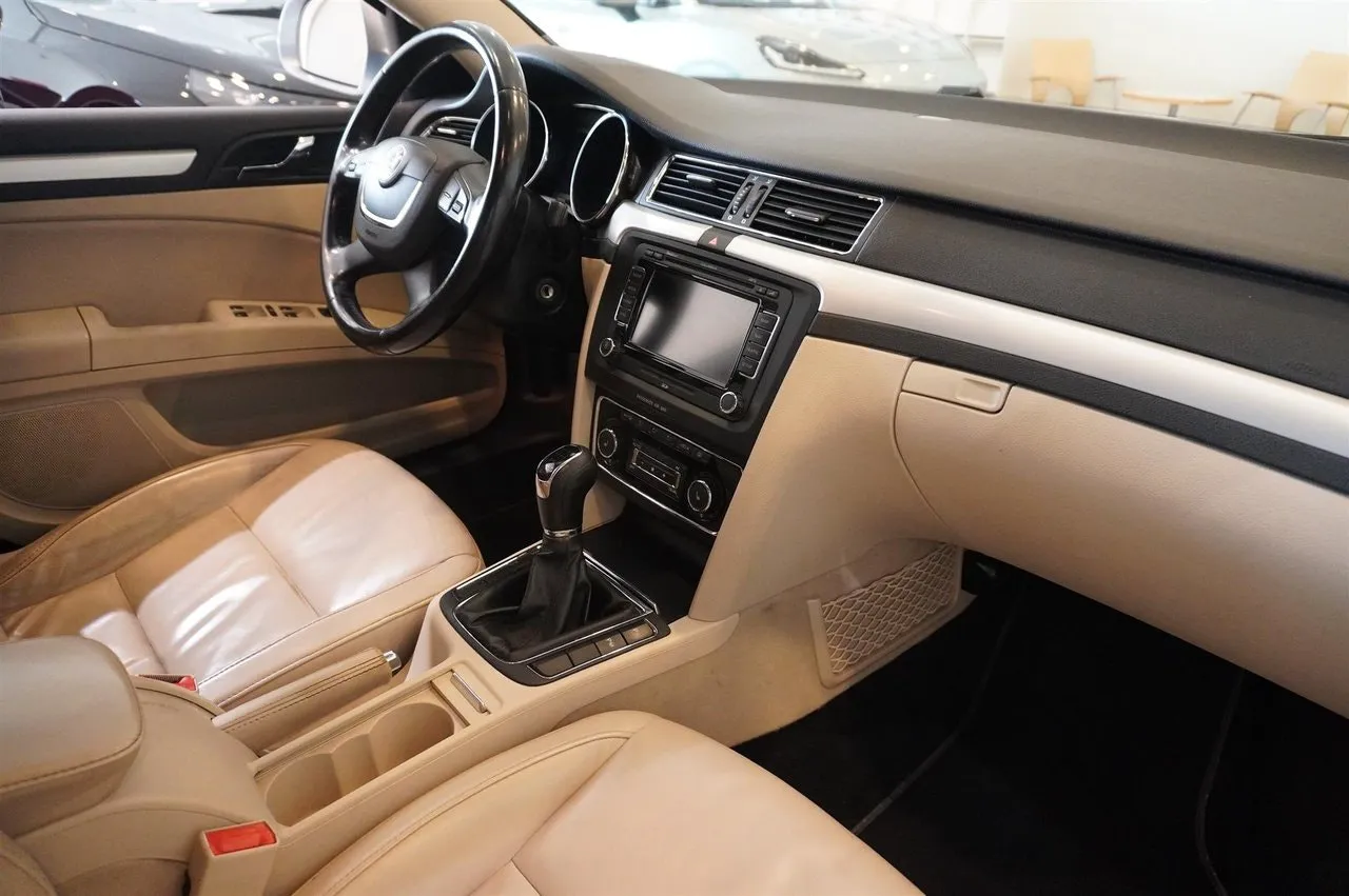 Skoda Superb bild 17