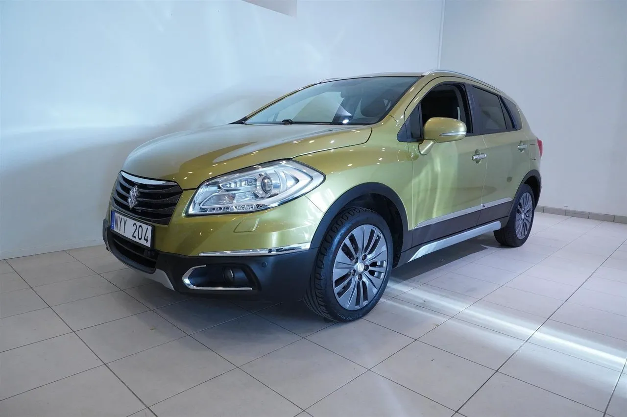 Suzuki S-CROSS bild 2