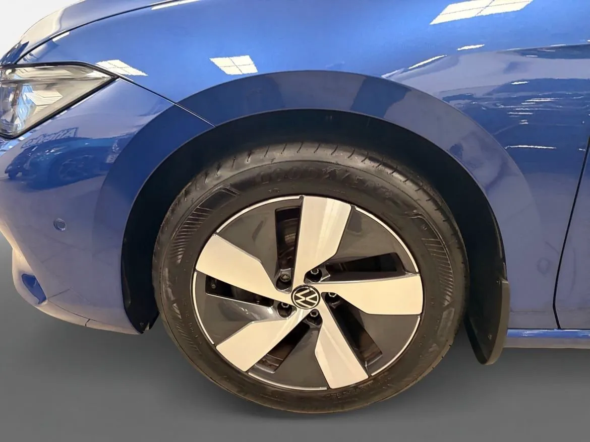 Volkswagen Passat bild 9