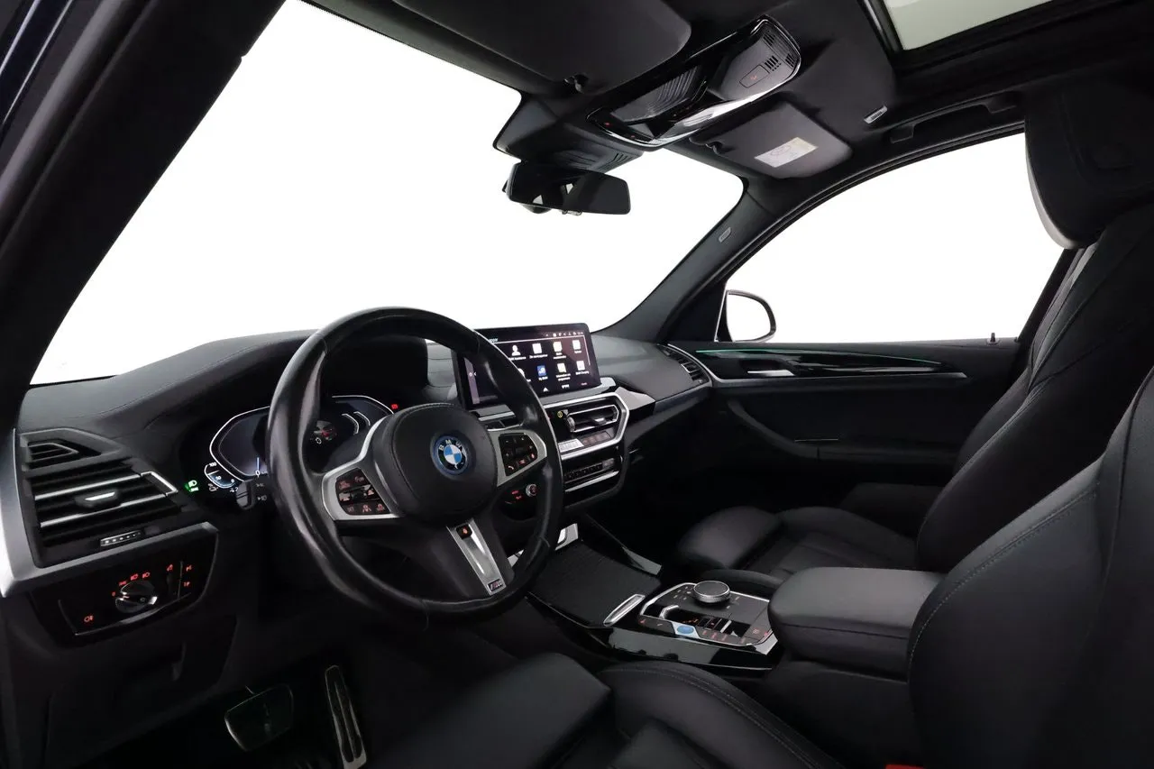 BMW iX3 bild 11