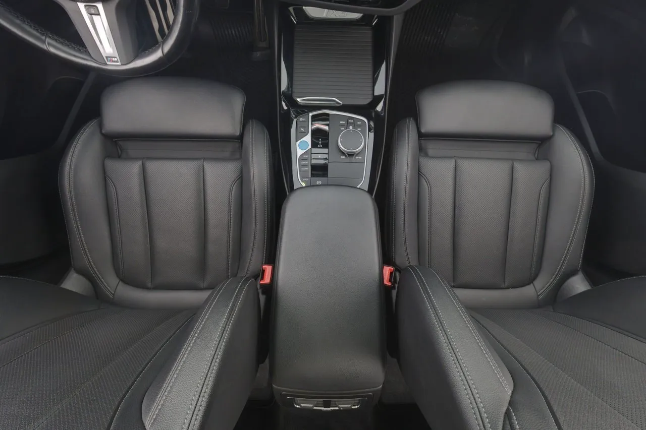 BMW iX3 bild 14