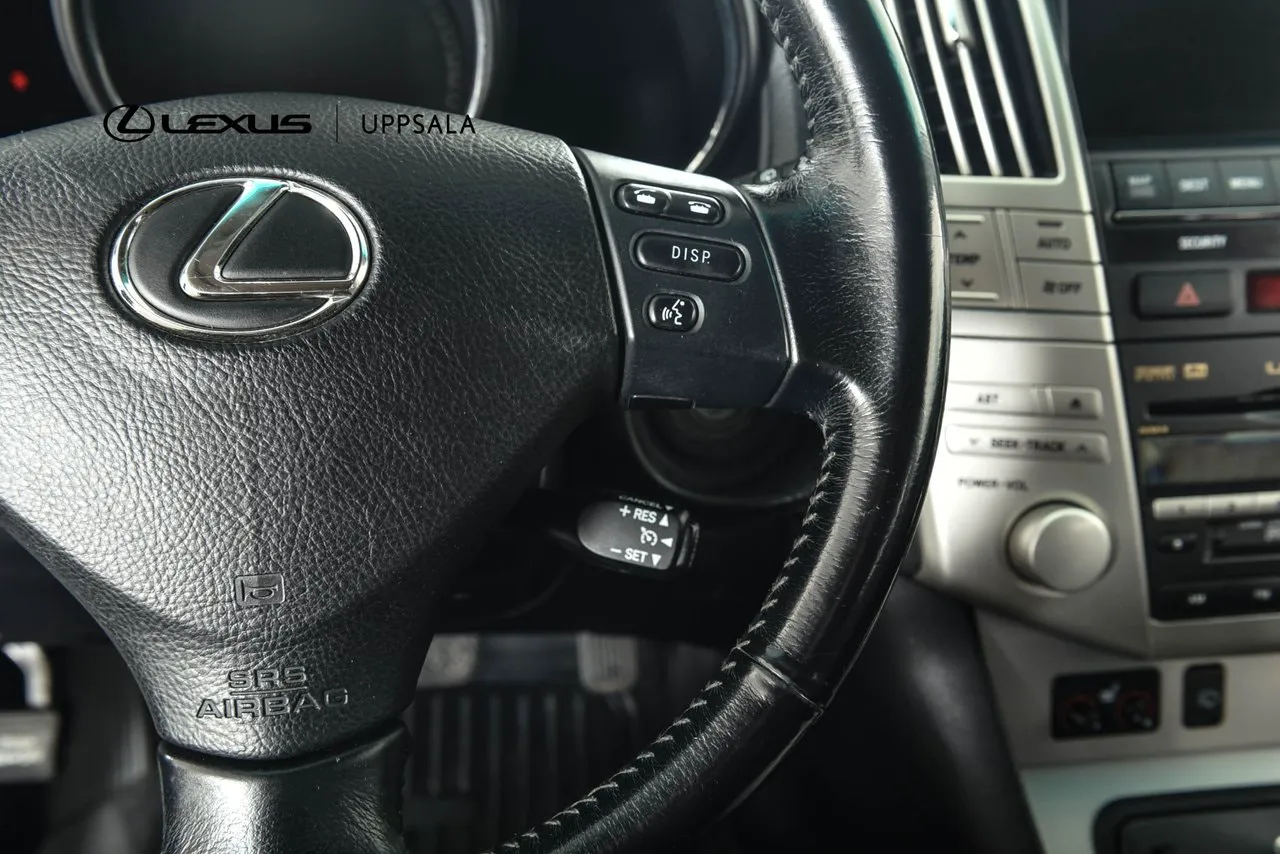 Lexus RX bild 13