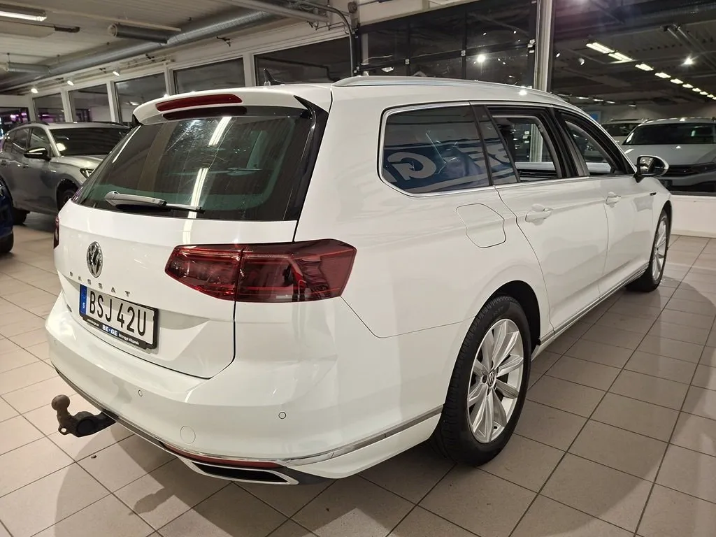Volkswagen Passat bild 4