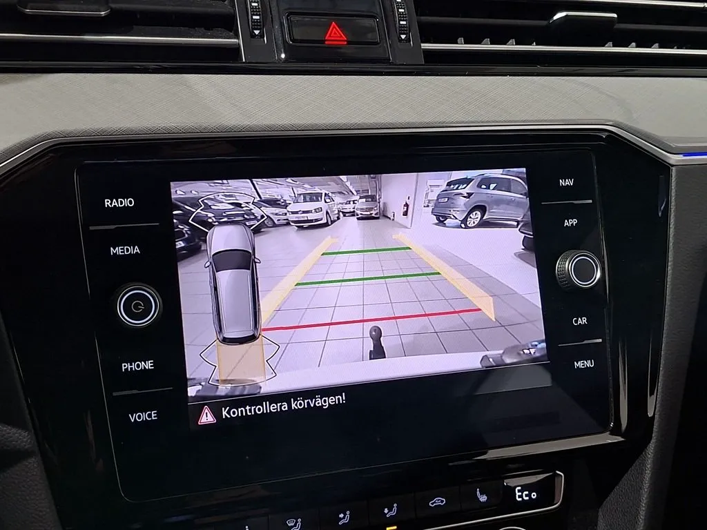 Volkswagen Passat bild 11