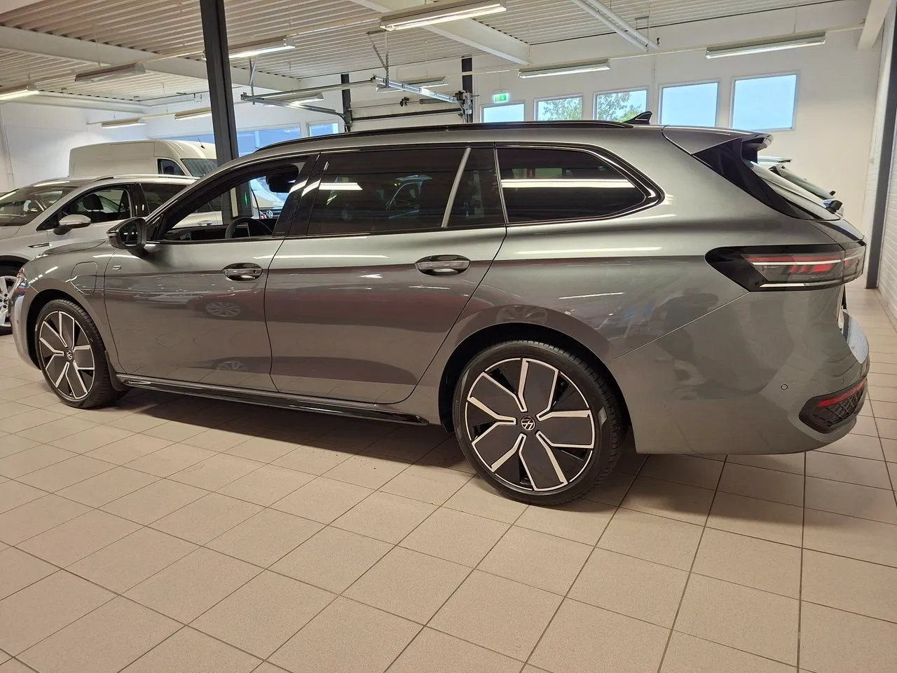 Volkswagen Passat bild 2