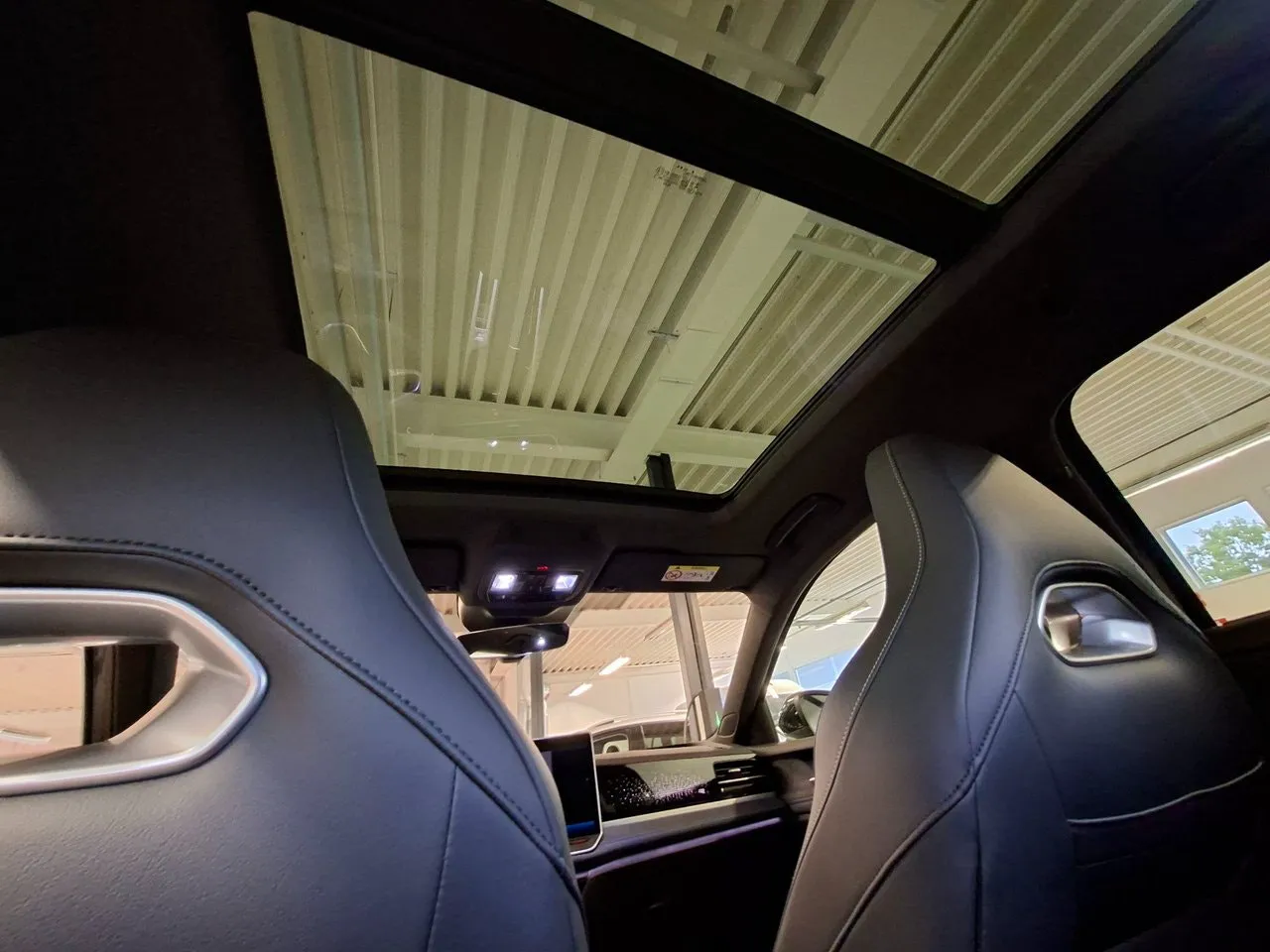 Volkswagen Passat bild 7