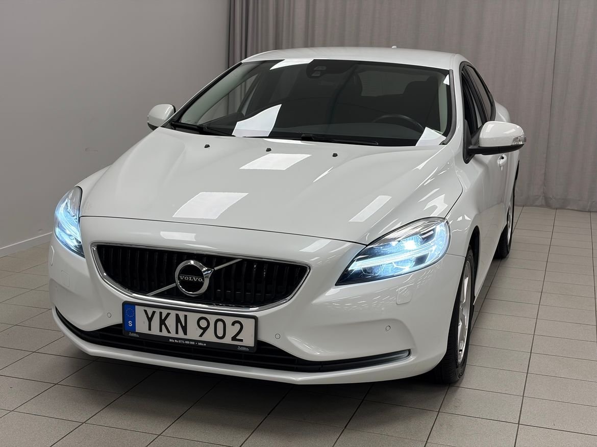 Volvo V40