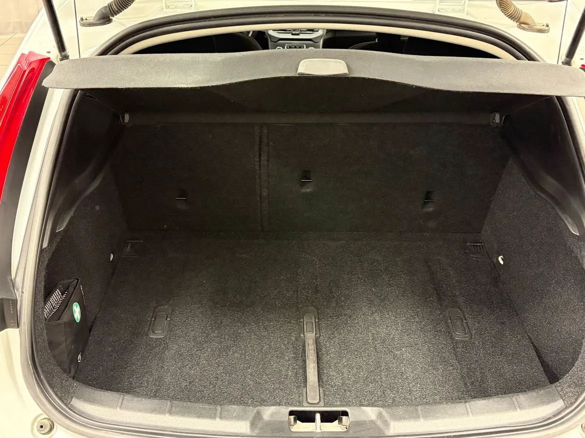 Volvo V40 bild 16