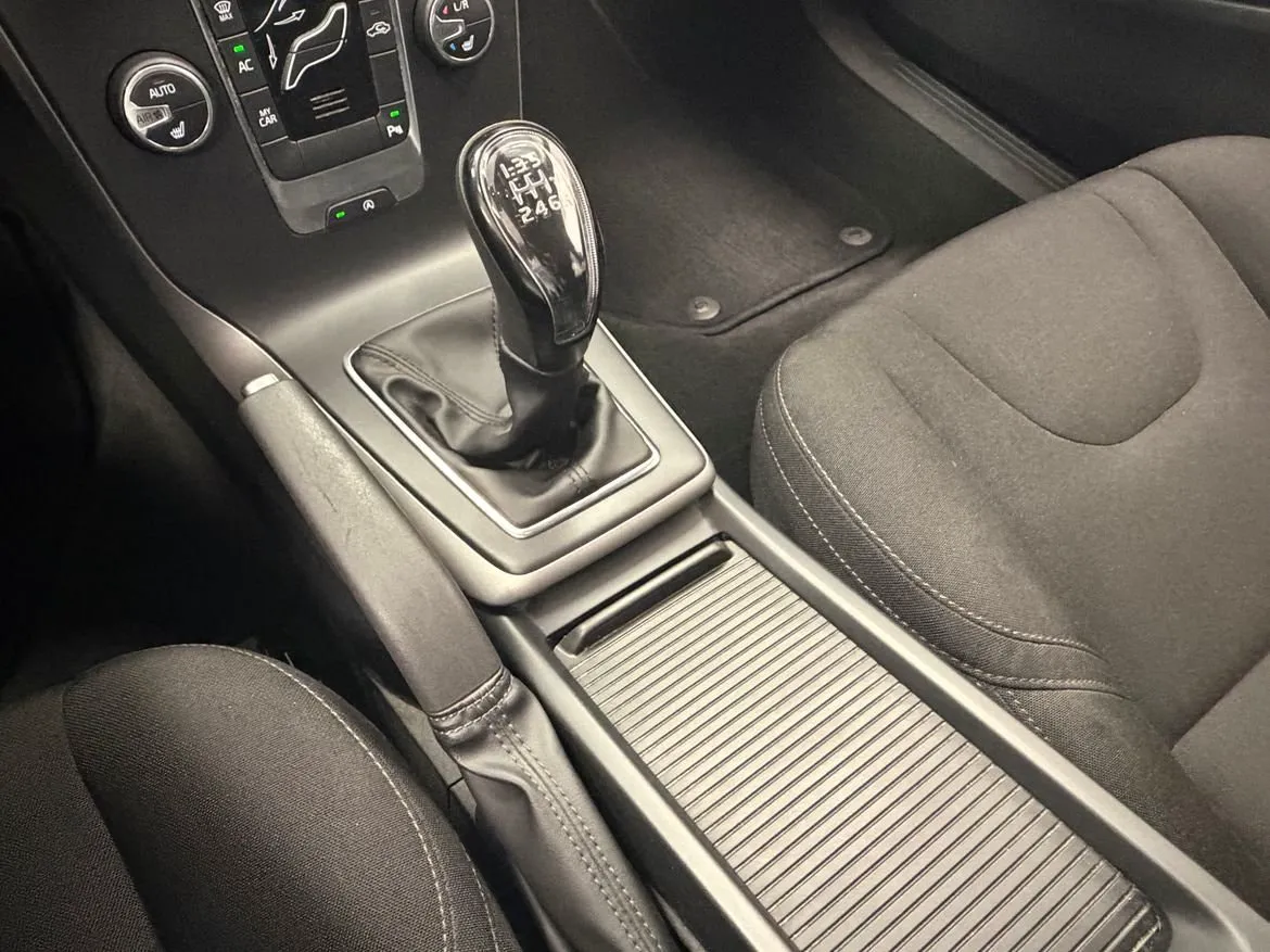 Volvo V40 bild 13