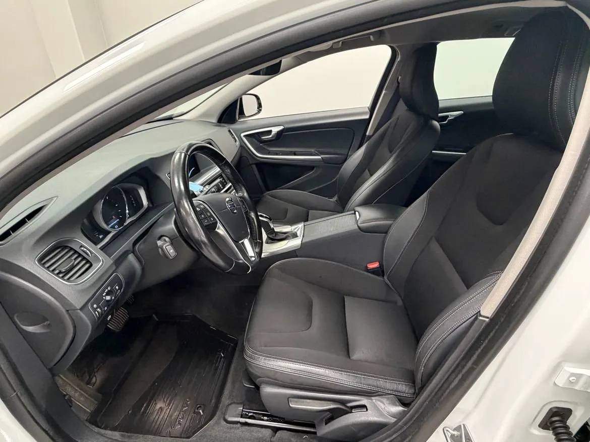 Volvo V60 bild 6