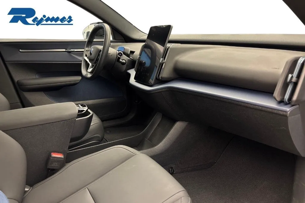 Volvo EX30 bild 5