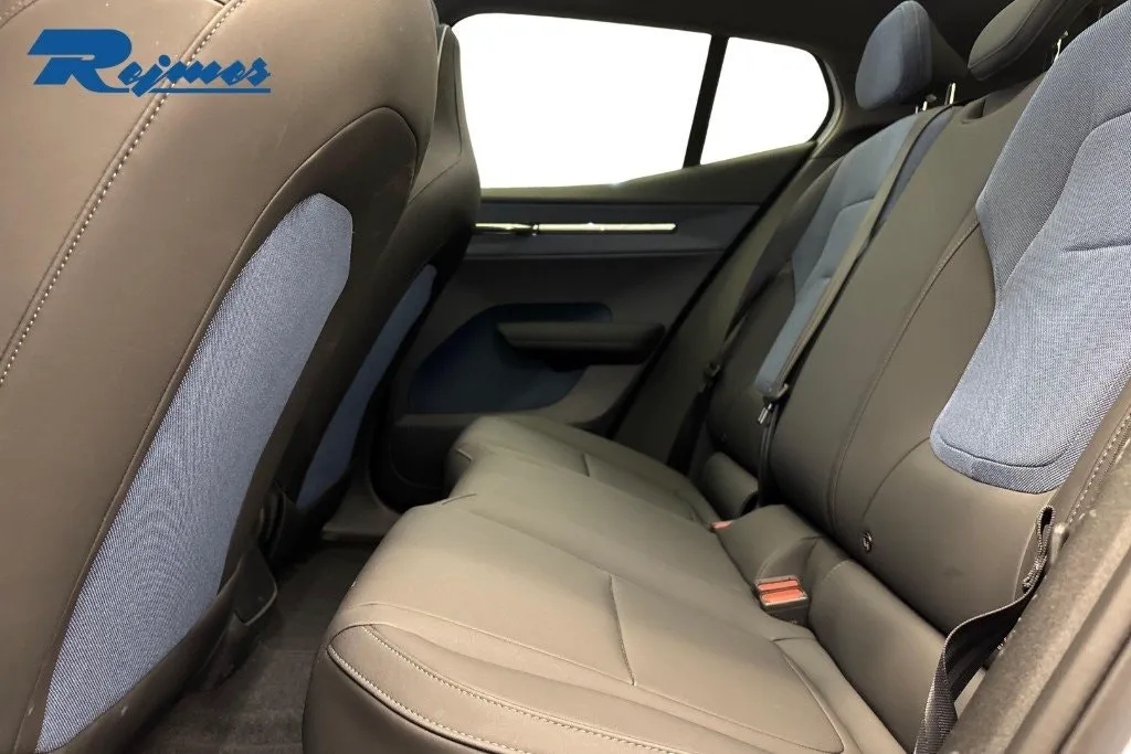 Volvo EX30 bild 7
