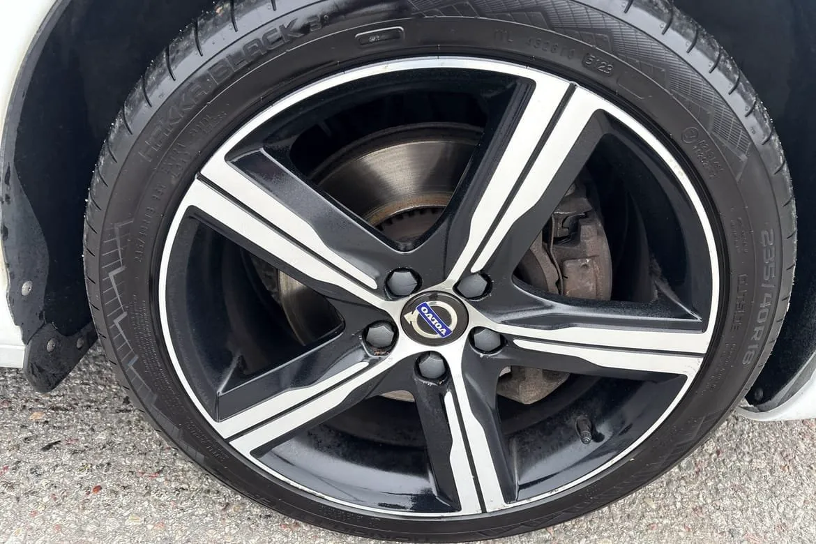 Volvo V60 bild 14