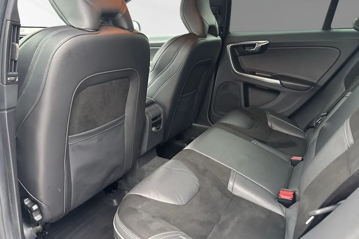 Volvo V60 bild 8
