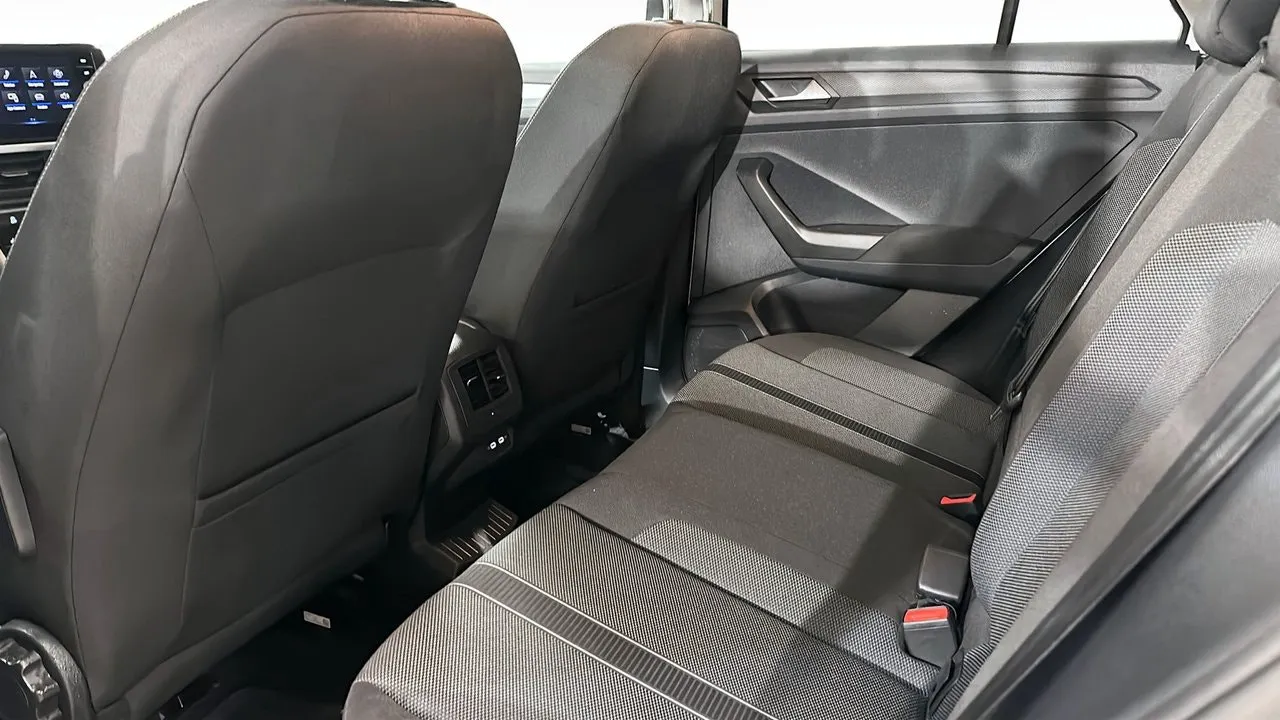 Volkswagen T-Roc bild 12