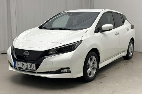 Nissan Leaf 5dr 39kWh (150hk) - 2023