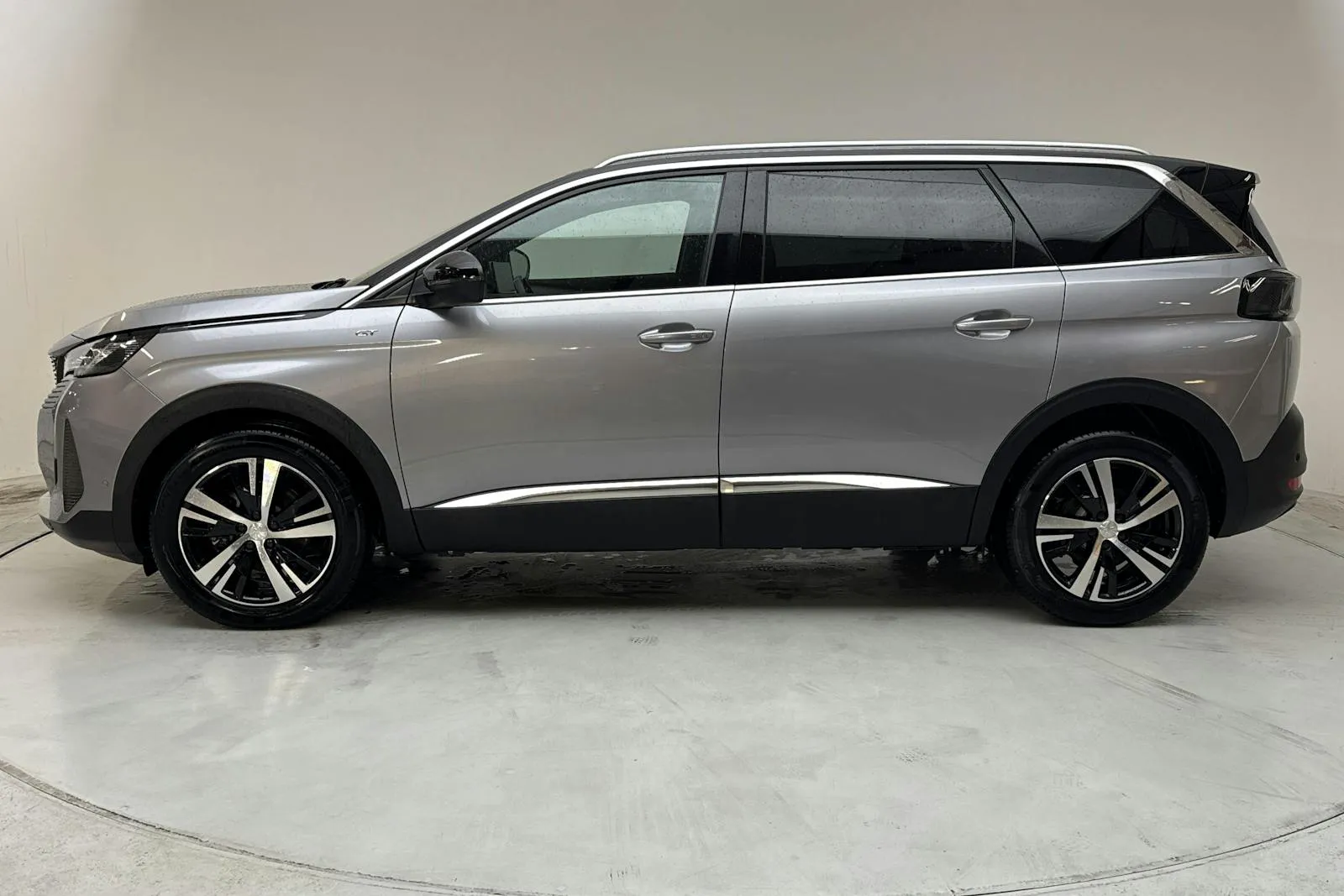 Peugeot 5008 bild 2