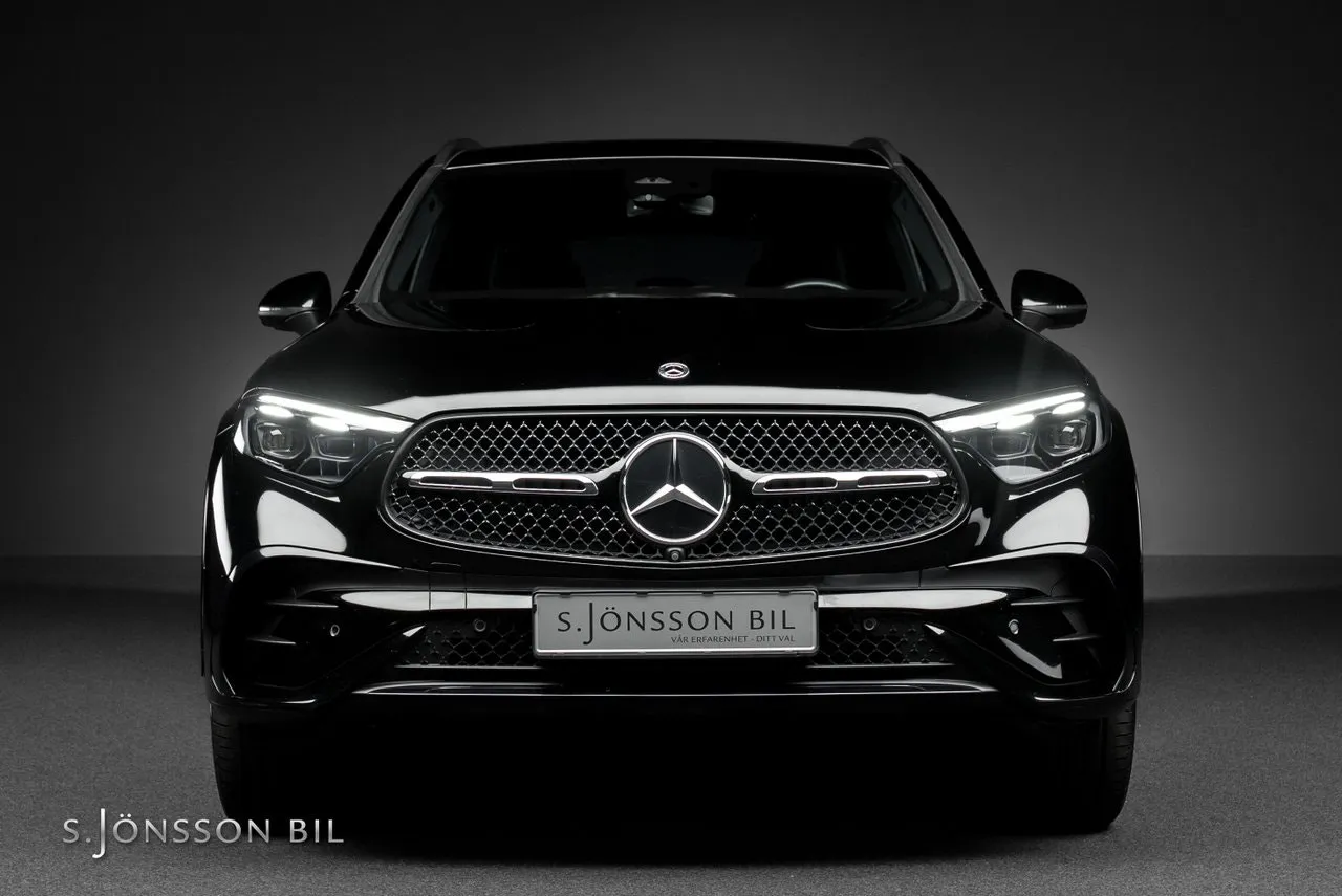 Mercedes GLC300 bild 5