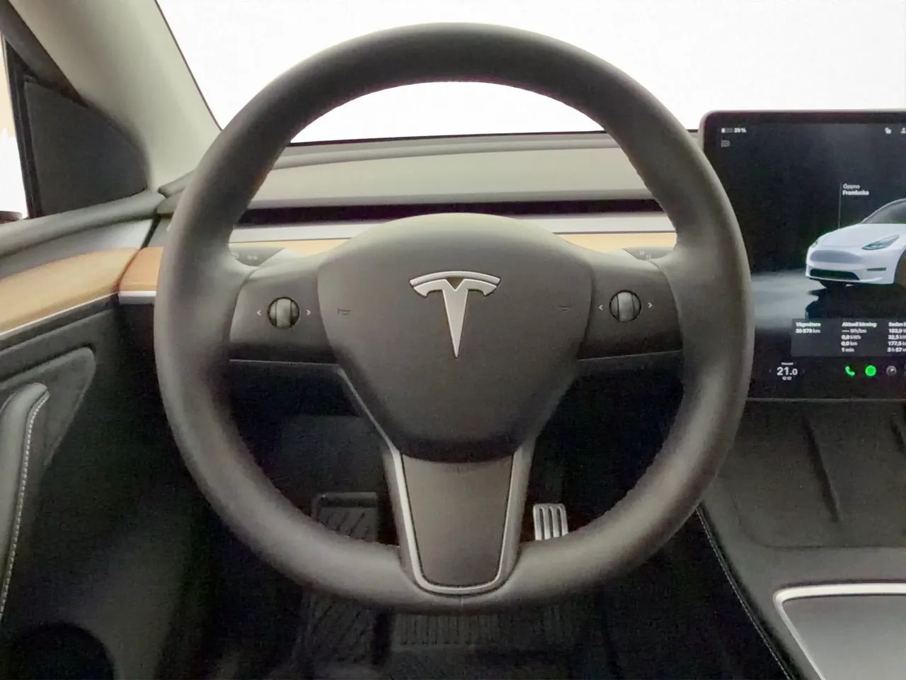 Tesla Model Y bild 29